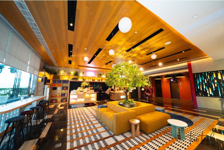 Two Tails Hotel 全球首家店試營運